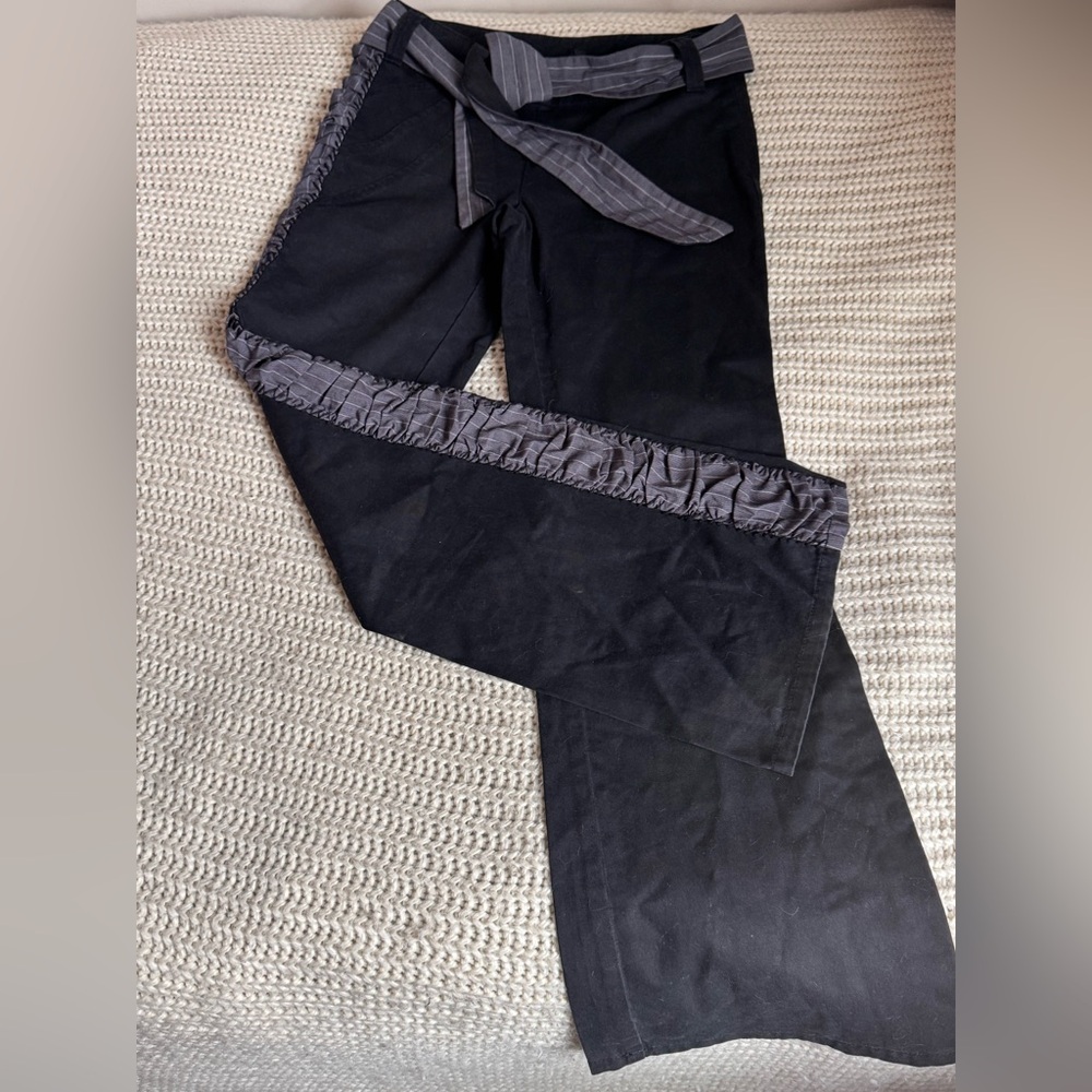 Gorgeous by Naughty • Tailored Ruffle-Trim Trousers — Size S